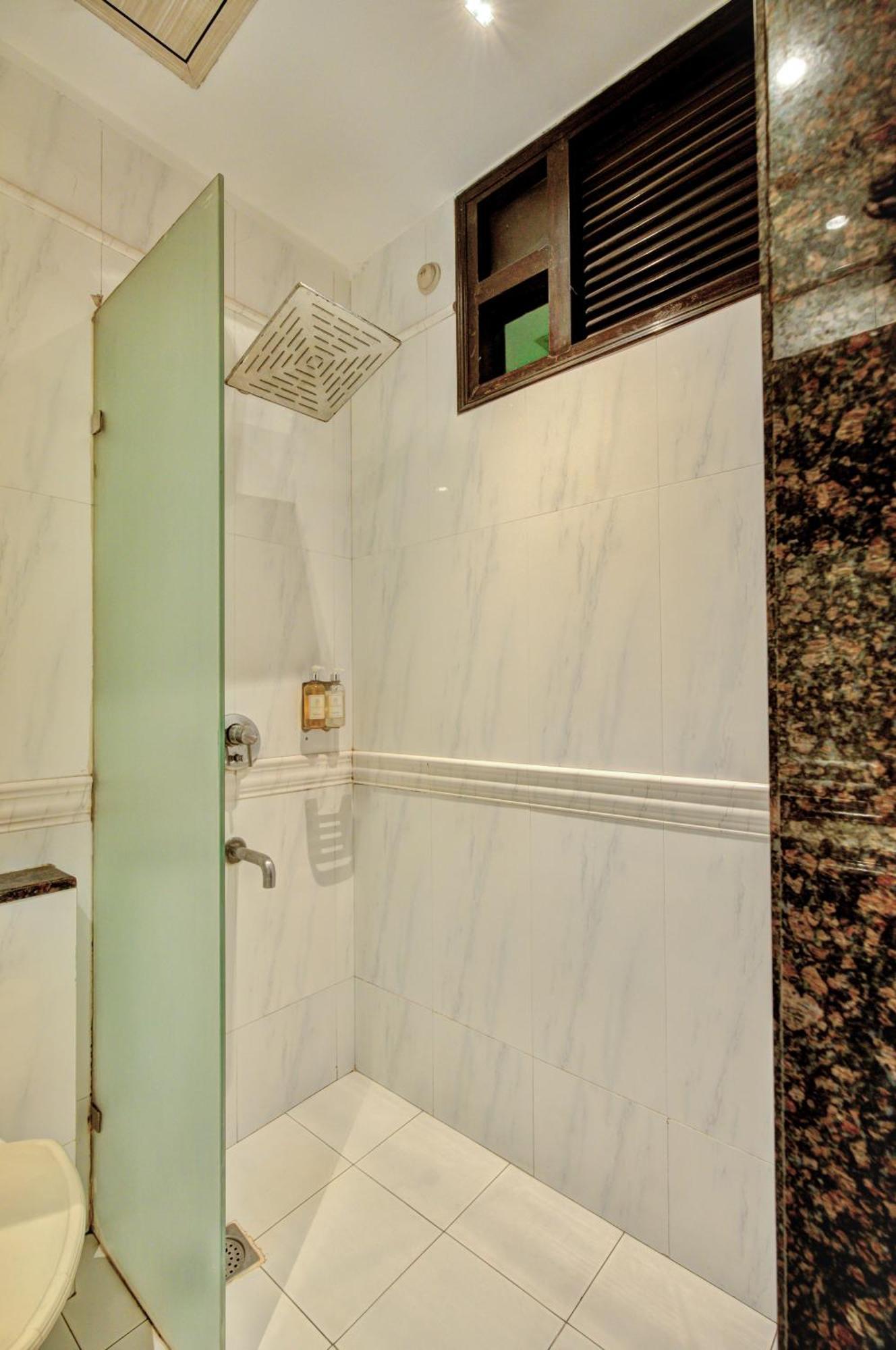 Hotel The Singh Empire, New Delhi