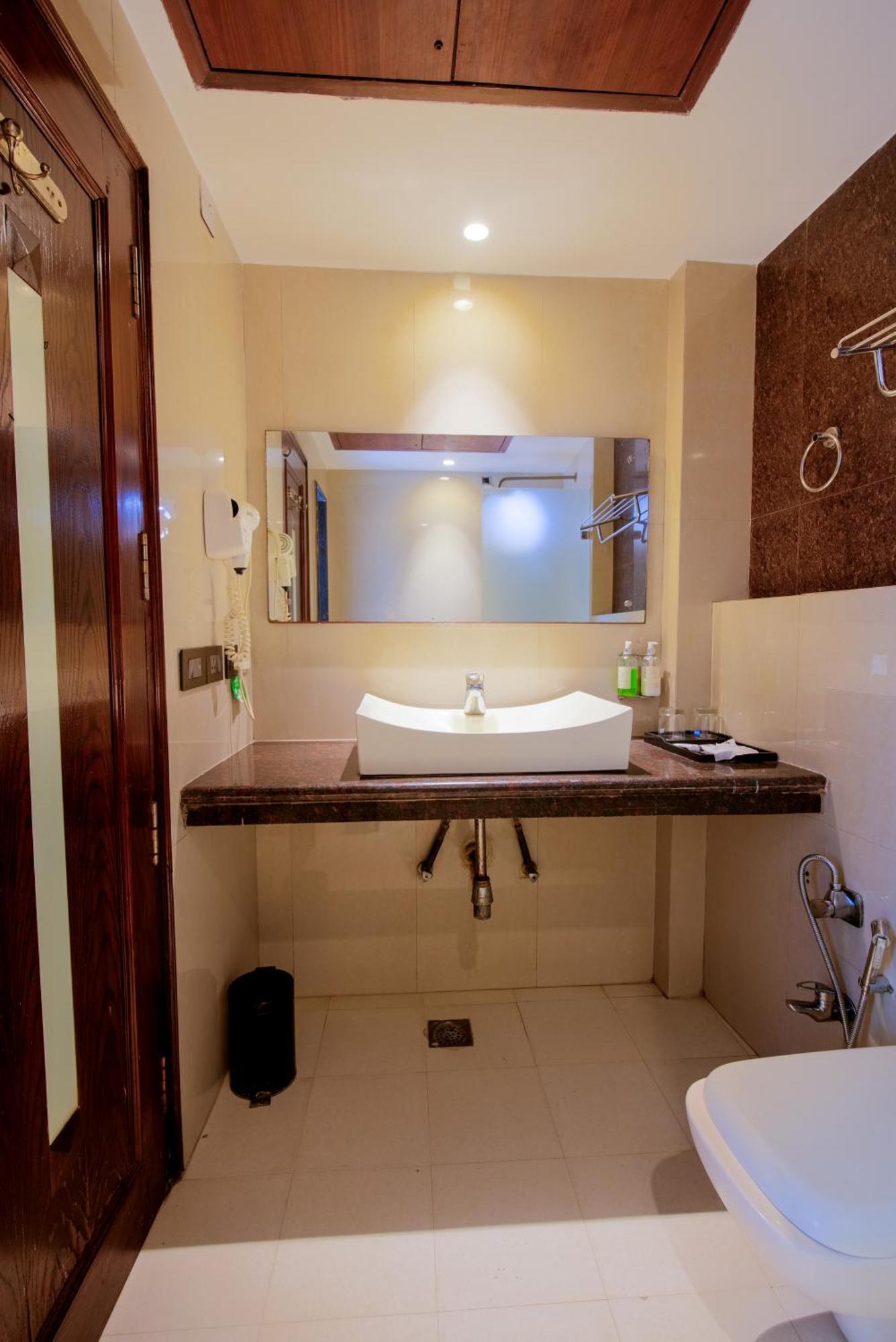 Hotel The Singh Empire,new Delhi New Delhi