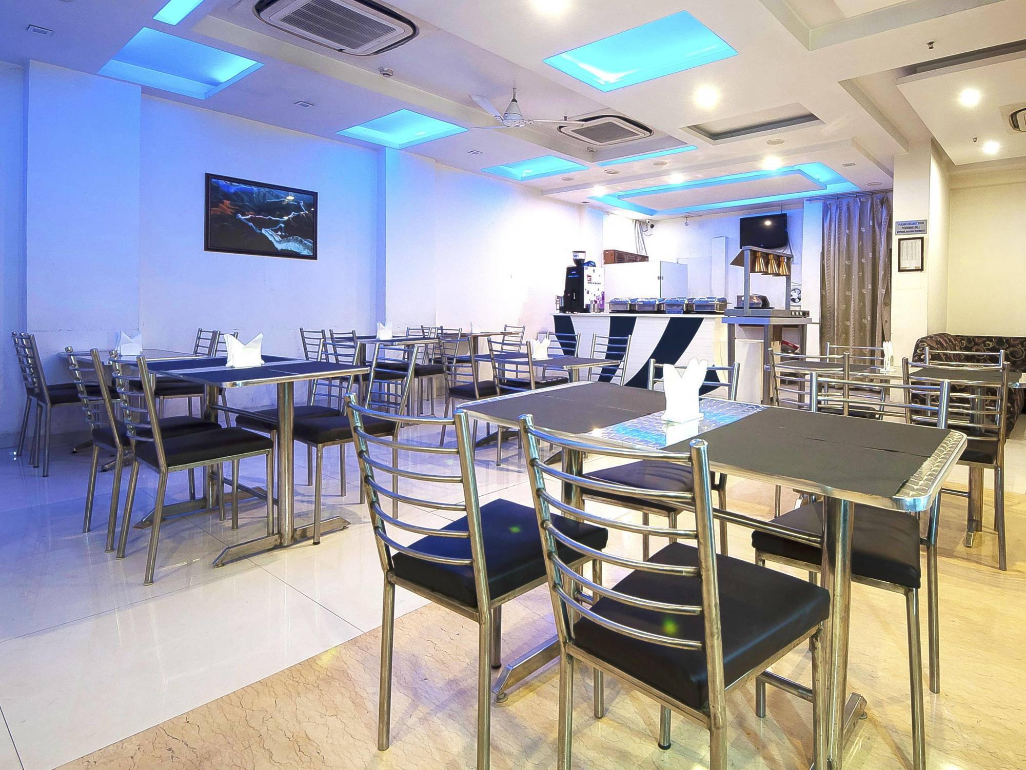 The Singh Empire,new Delhi Hotel 4*